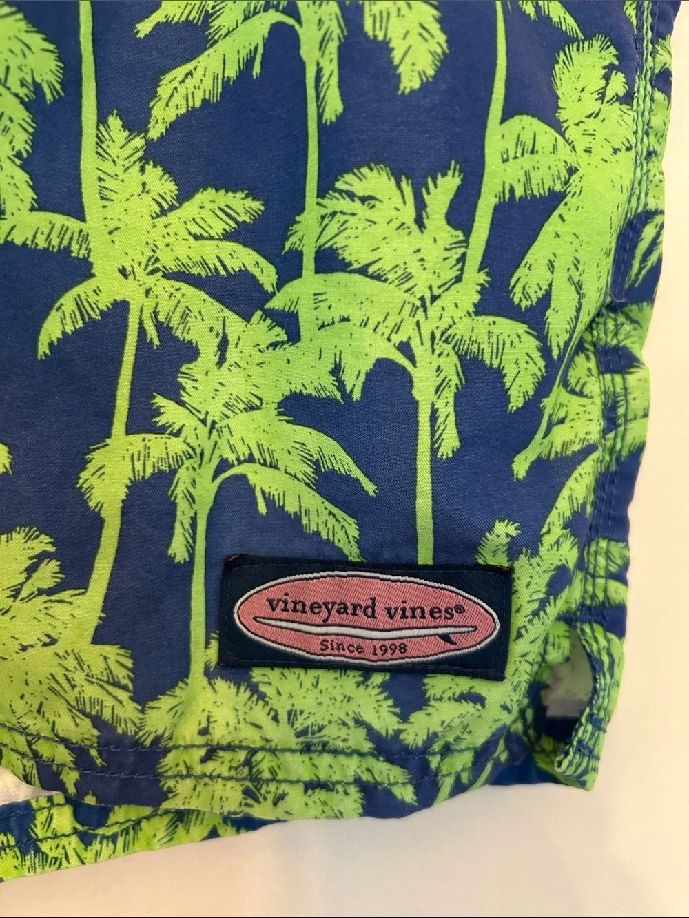 Vineyard Vines Navy & Lime Palm Print Swim Trunks Size XS EUC